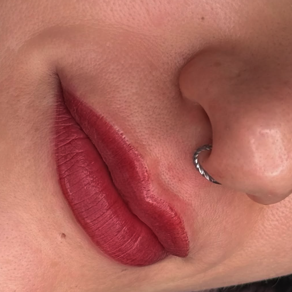 Correzione Sopracciglia