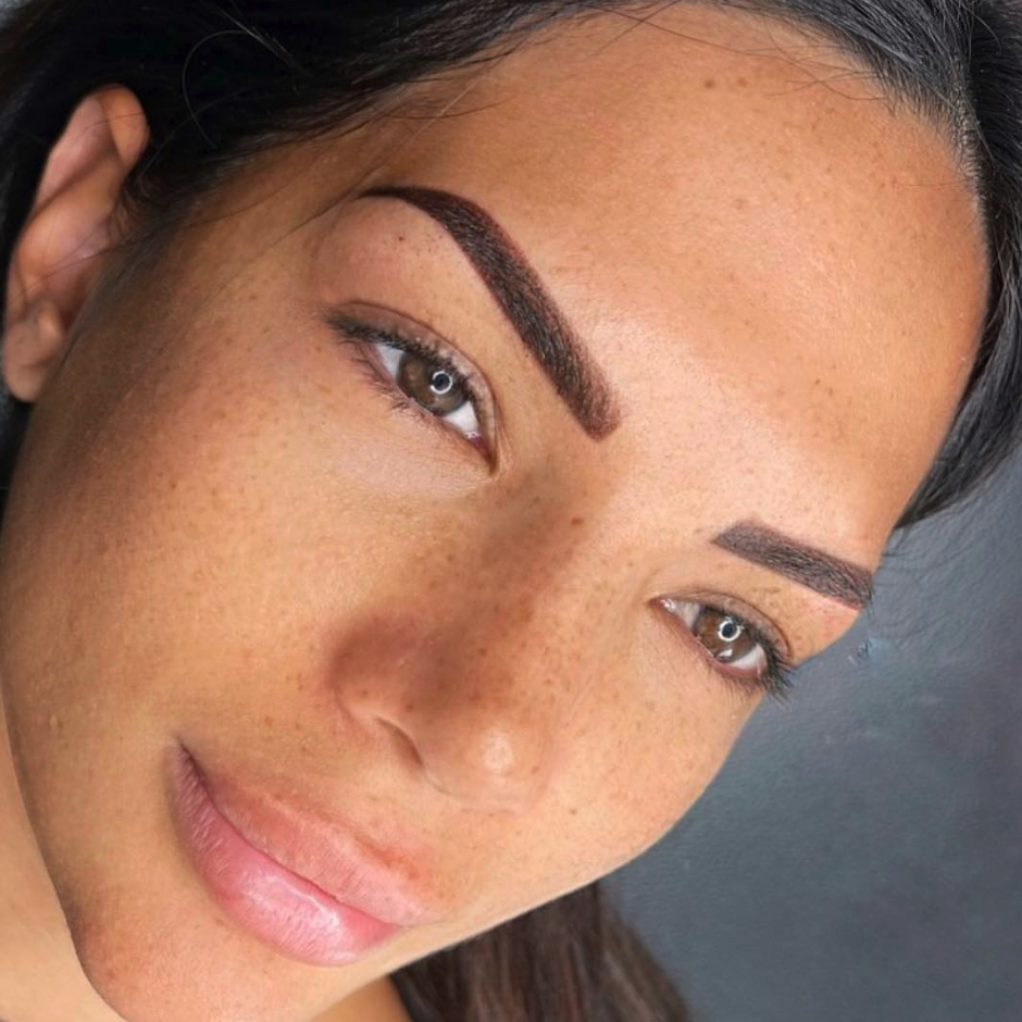 Correzione Sopracciglia